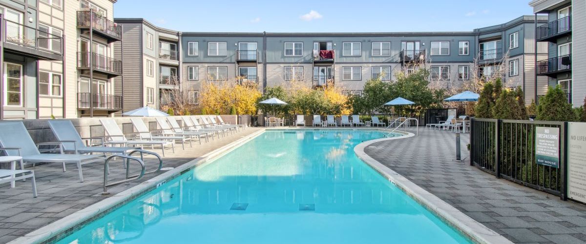 Bay House Emeryville : Pool