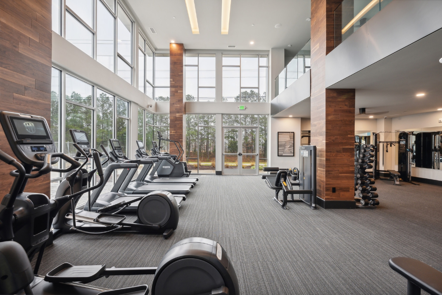 Aura Fifty4 : State of the art fitness center	
