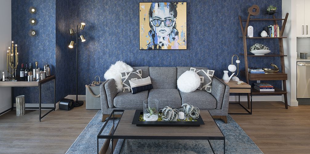 Modern Living Room with Ample Space and Plenty of Seating Space