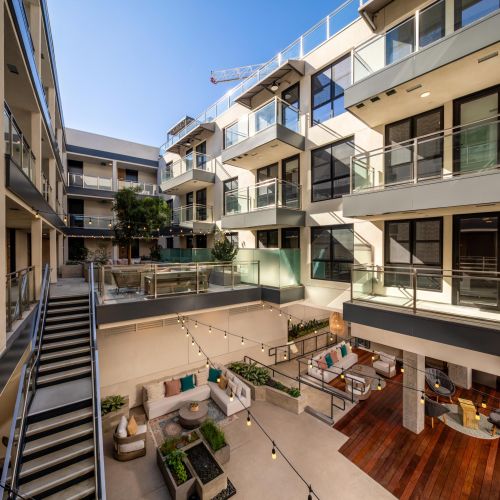 Junction Santa Monica