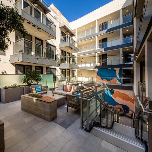 Junction Santa Monica