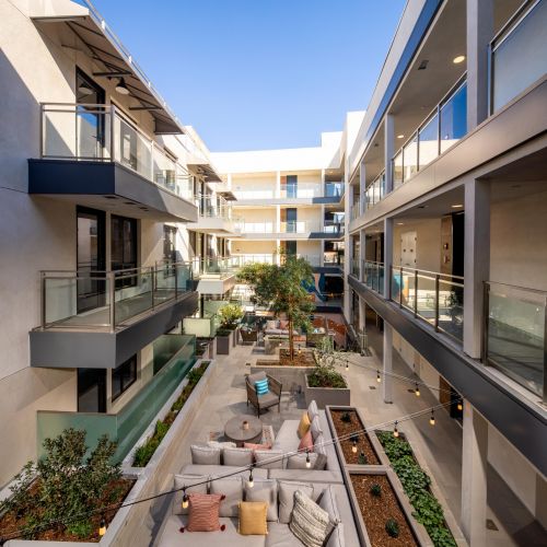 Junction Santa Monica