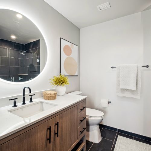 A bathroom to keep you refreshed	