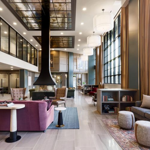 Cecil-Luxury-Resident-Lounge-in-Bethesda-Maryland