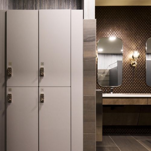 Cecil-Luxury-Fitness-Center-in-Bethesda-Maryland