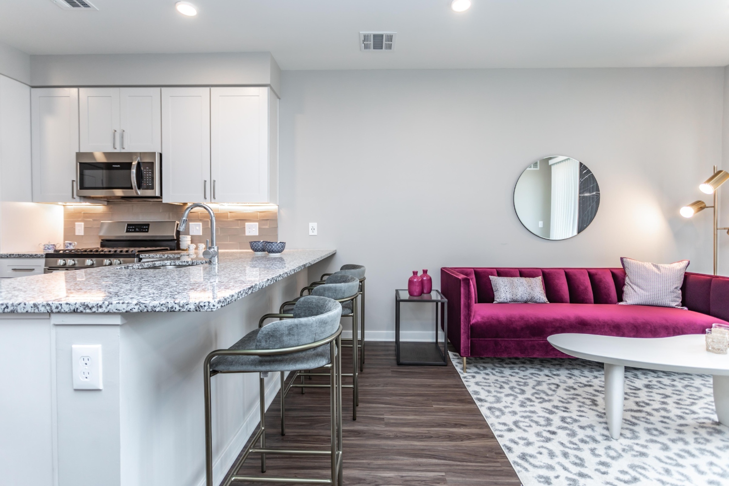 The Kelly : The Kitchen Living