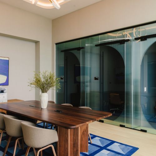 Linea-Luxury-Work-Lounge-Charlotte-North-Carolina