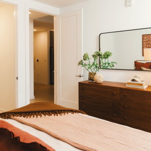 Linea-Luxury-Apartment-Bedroom-Charlotte-North-Carolina