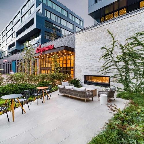 Wegmans outdoor seating