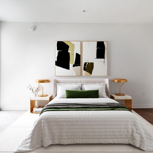 Photo of a bedroom in a 1 bedroom apartment