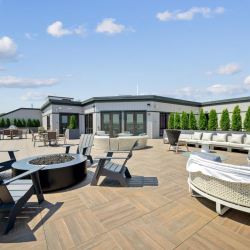 Roof deck with grilling stations and firepit