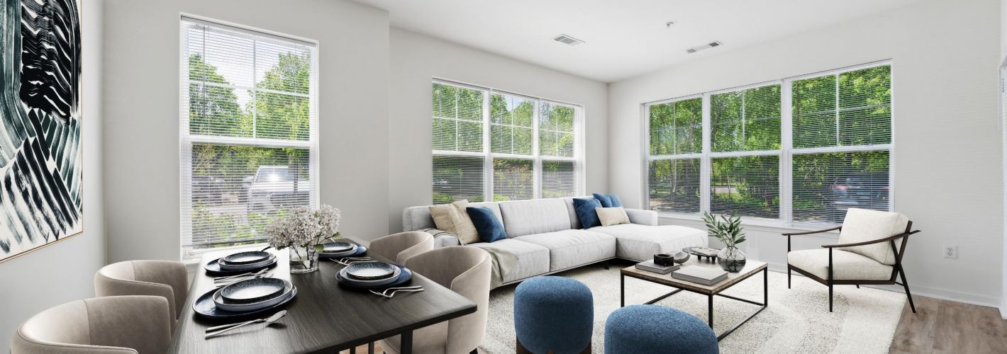 Halstead Norwalk : Spacious Living & Dining Room