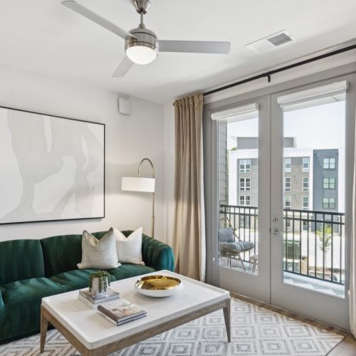 AuraFifty4-Luxury-Community-Living-Room-in-Chapel-Hill-North-Carolina