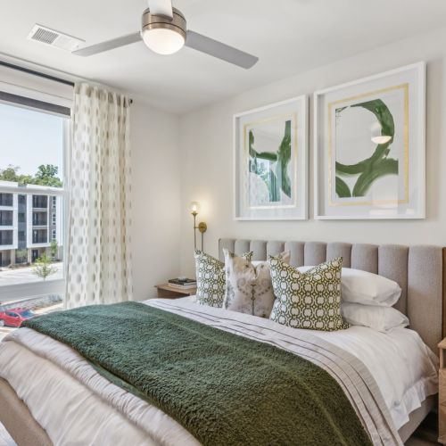 AuraFifty4-Luxury-Community-Bedroom-in-Chapel-Hill-North-Carolina