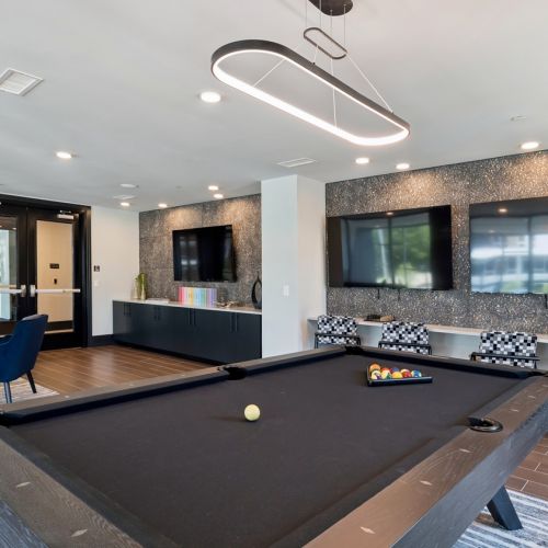 AuraFifty4-Luxury-Community-Clubhouse-in-Chapel-Hill-North-Carolina