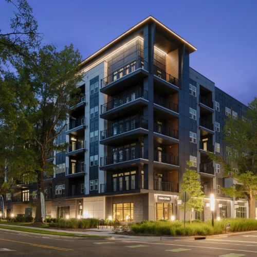 900 Willow at twilight