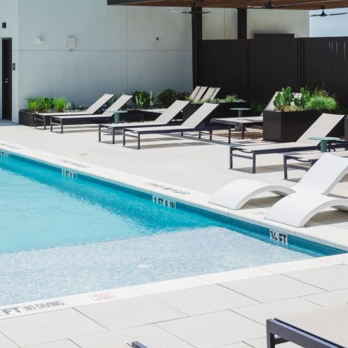Linea-Luxury-Pool-Charlotte-North-Carolina