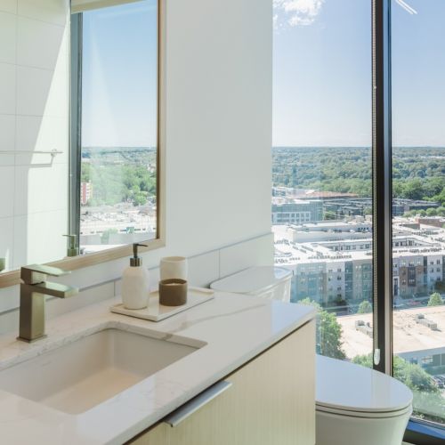 Linea-Luxury-Apartment-Bathroom-Charlotte-North-Carolina