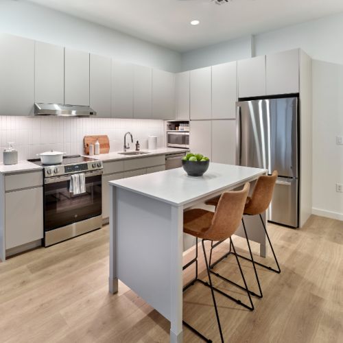 The Langdon : Kitchen