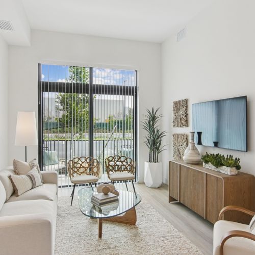 Affina_LuxuryApartments_Living_KendallFlorida