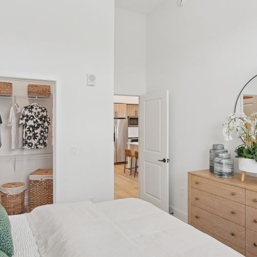 Affina_LuxuryApartments_Bedroom1_KendallFlorida