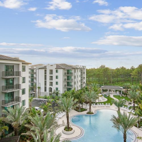 Affina_LuxuryApartments_Pool_KendallFlorida