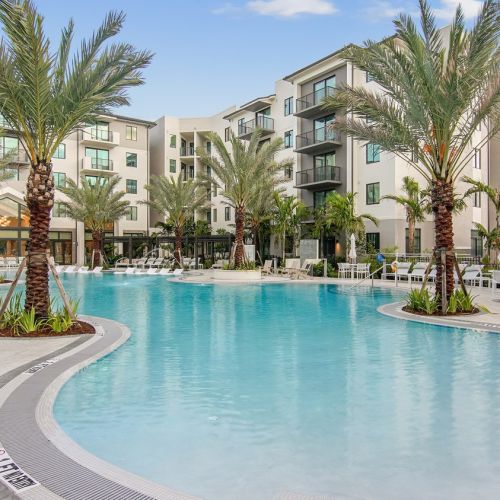 Affina_LuxuryApartments_Pool_KendallFlorida