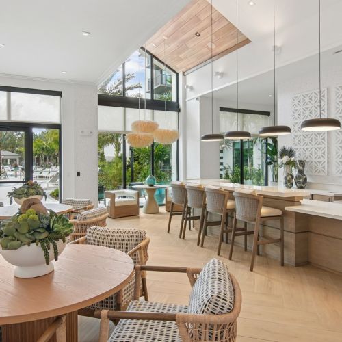 Affina_LuxuryApartments_LobbyCafe_KendallFlorida
