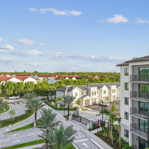 Affina_LuxuryApartments_ExteriorView_KendallFlorida