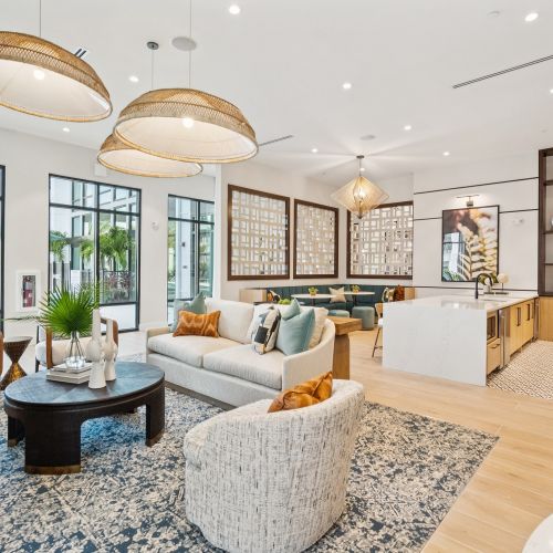 AltonOsprey_LuxuryApartments_ClubRoom_OspreyFlorida
