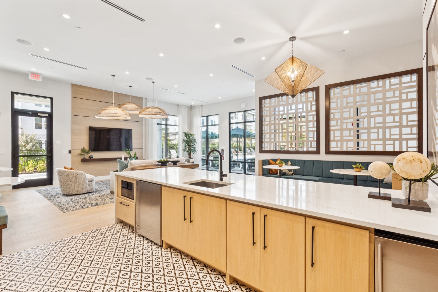 AltonOsprey_LuxuryApartments_ClubRoom_OspreyFlorida