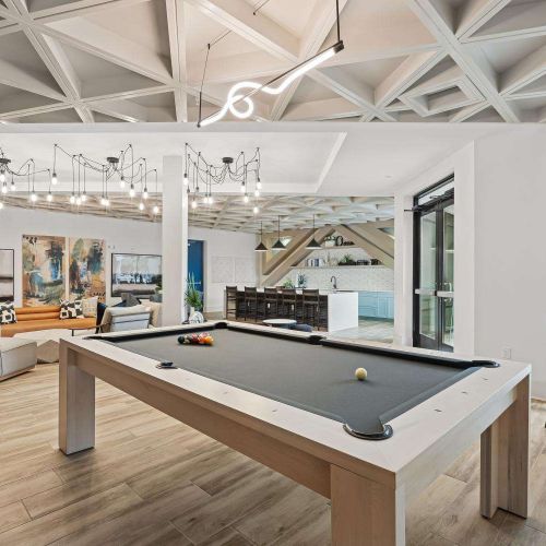 7th&Oak_LuxuryApartments_Clubroom_TampaFlorida