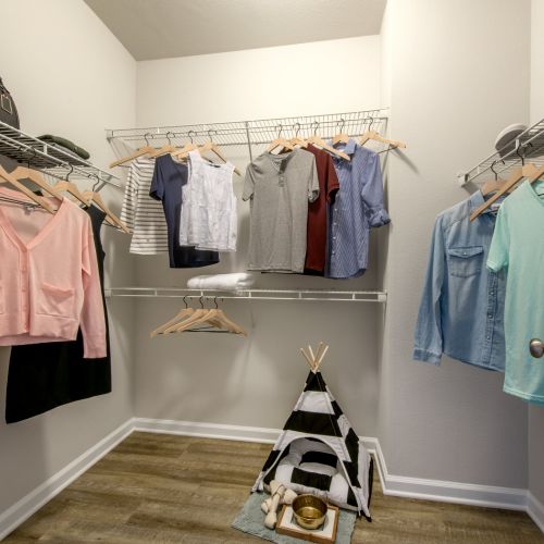 Walk in Closet