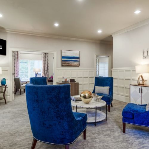 Photo of leasing office