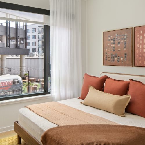 Linea-Luxury-Apartment-Bedroom-Charlotte-North-Carolina