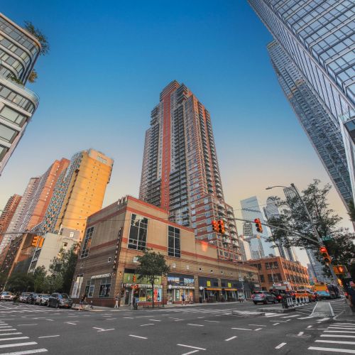 Riverbank Neighborhood