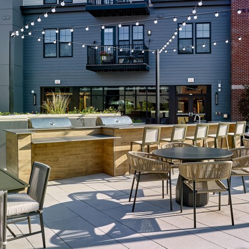 Outdoor dining and grills