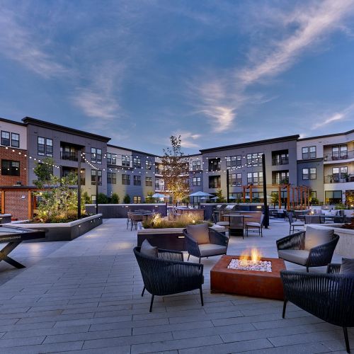 Firepit and courtyard seating