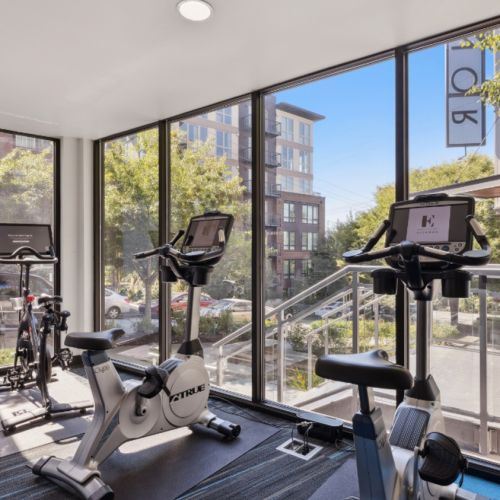 Modern community work lounge at Eleanor in Seattle