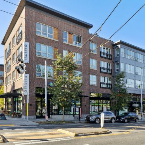 Exterior view of Smith & Burns Seattle apartments