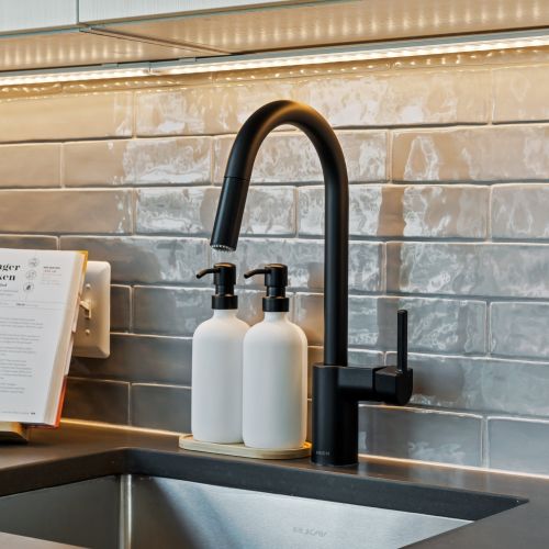 Photo of kitchen features