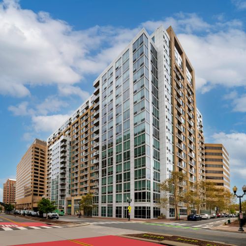 Concord Crystal City building exterior 