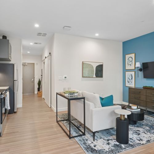 Embark_LuxuryCommunityApartments_Living_EastOrangeNJ