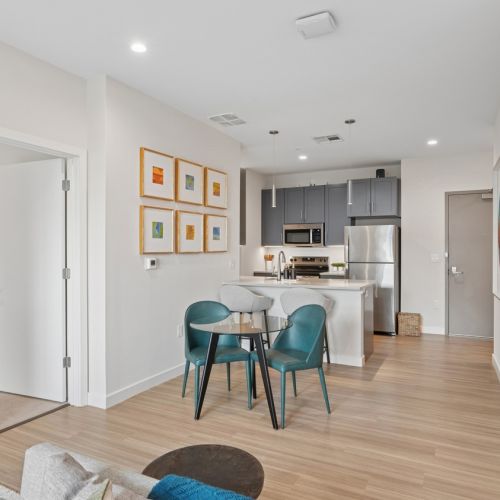 Embark_LuxuryCommunityApartments_Living_EastOrangeNJ