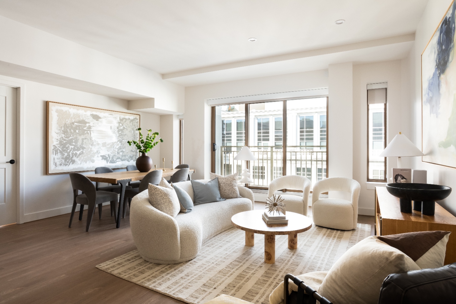 Accolade : Every penthouse features refined details and superior materials 